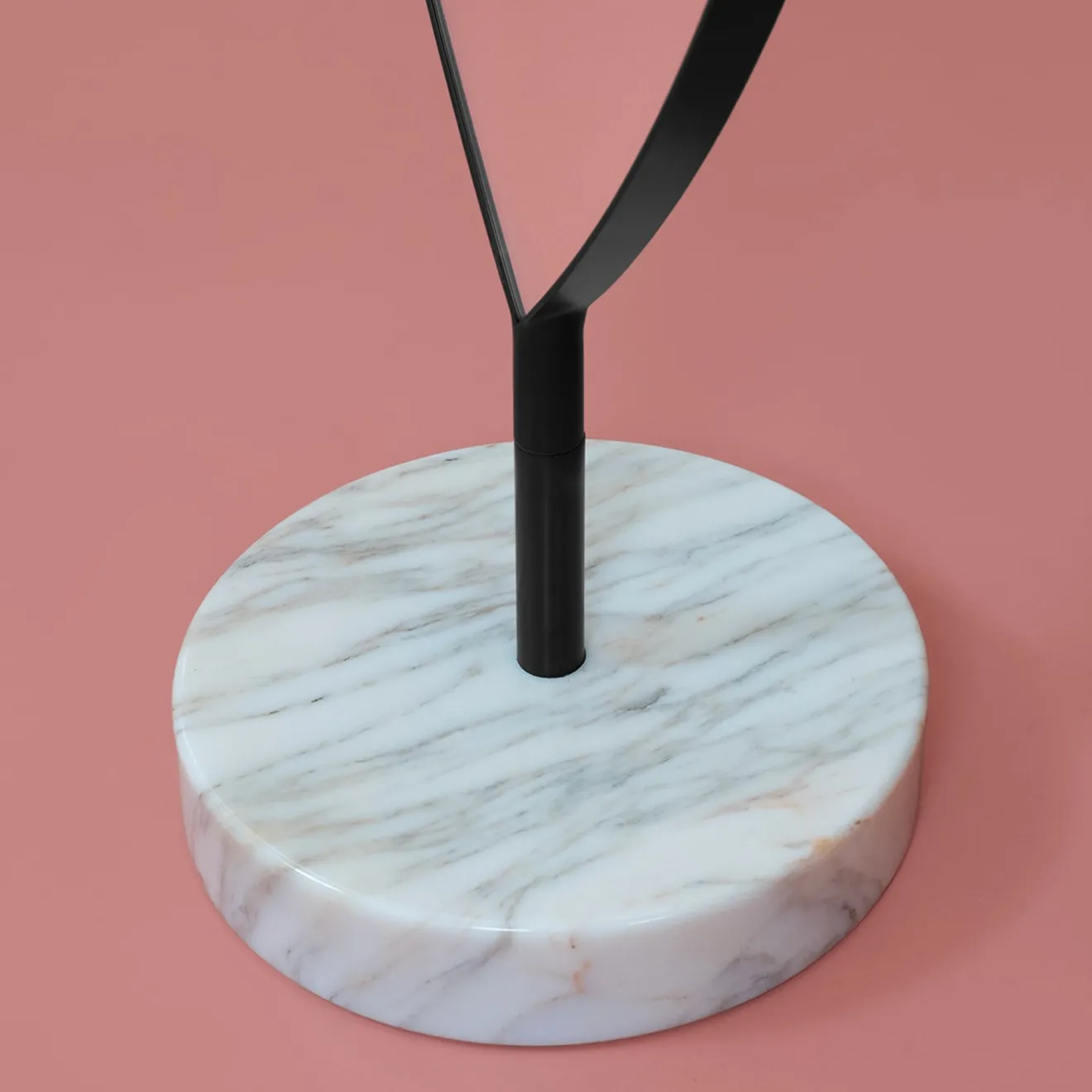 Secolo Aglaia Calacatta Marble And Black Metal Floor Mirror