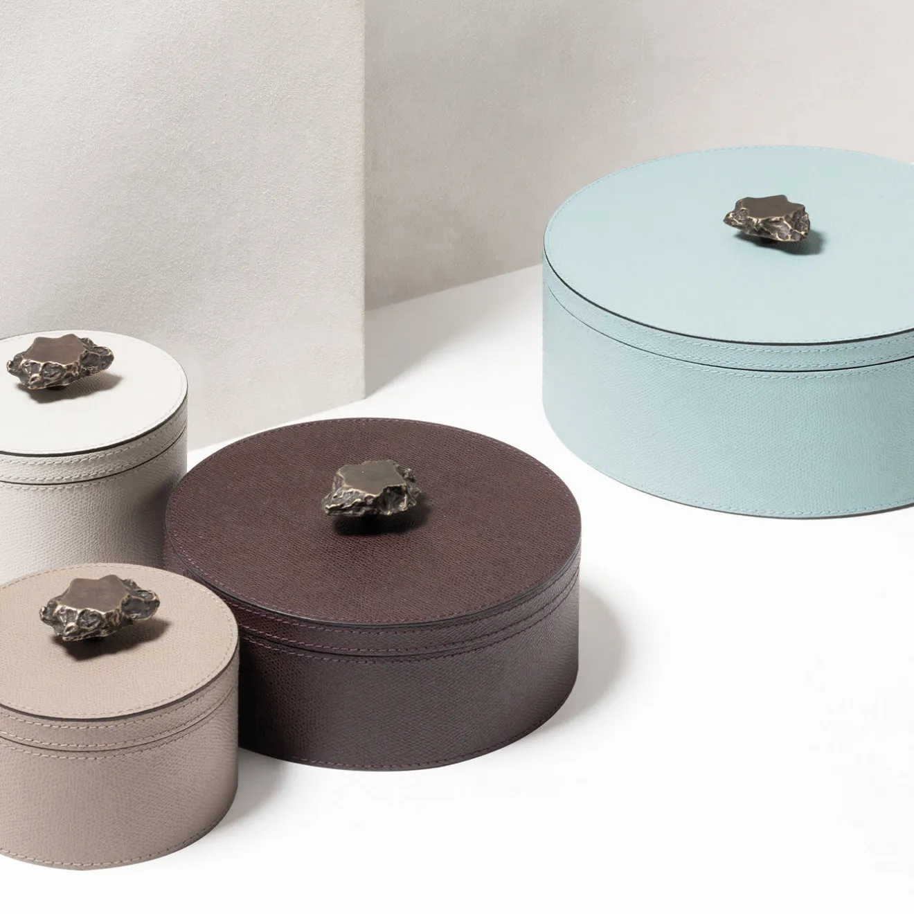 Giobagnara Ambretta Avorio Piccolo Scatola Rotonda