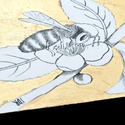 Casarialto Ape dell'Atelier in una scatola Sky dorata di Stefania Dei Rossi