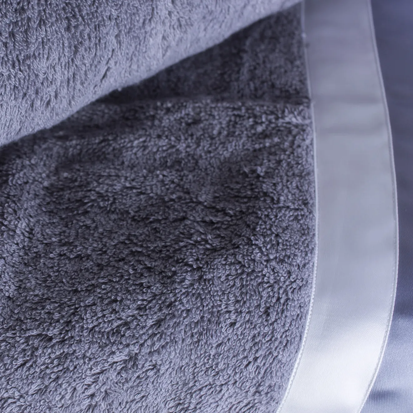 Alessandro Di Marco Asciugamano da spiaggia grigio