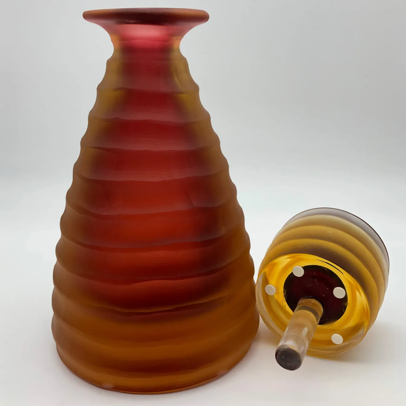 Ars Murano Bottiglia bassa in rubino di Achille D'Este