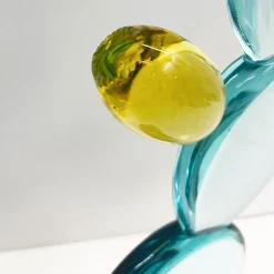 Ghirò Studio Cactus con scultura di fiori