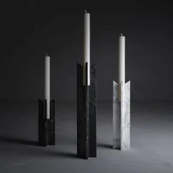 Kreoo Candeliere Trinity L in marmo nero e oro