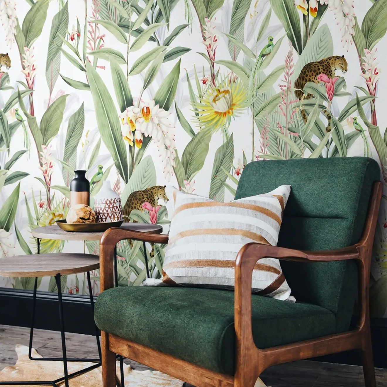 Wallpapers4Beginners Carta da parati vintage Foresta tropicale con giaguari e pappagalli