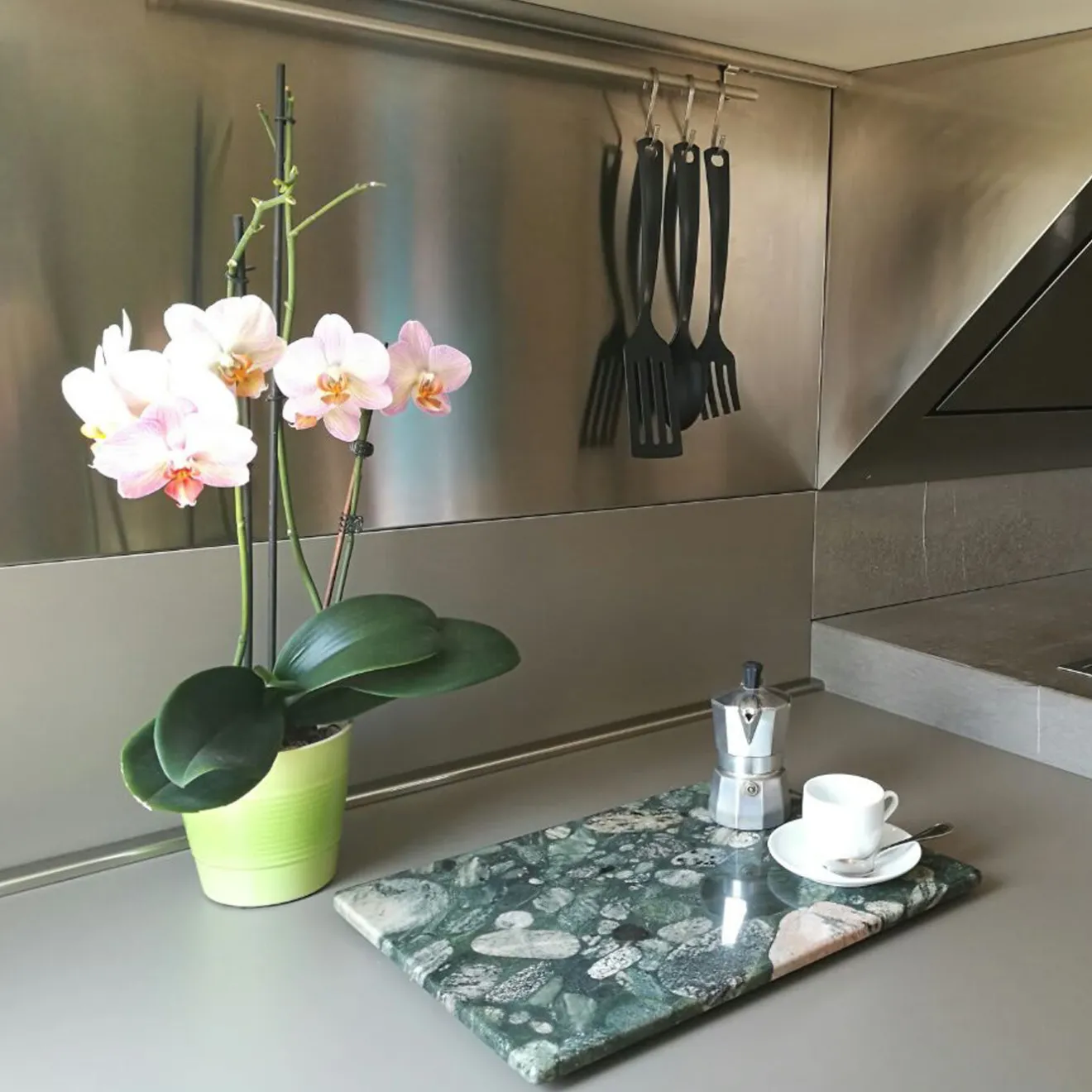 Espidesign by Paola Speranza Centrotavola Convivio in Marmo Verde Marinace Lucido