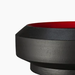 Bitossi Ceramiche Centrotavola nero di Arik Levy George