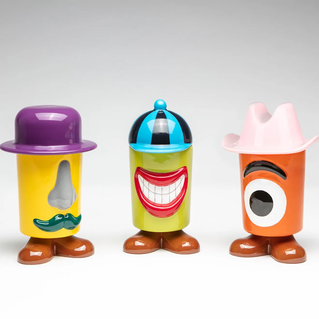 Andrea Maestri Contenitore Ugo Green