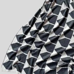 Lanificio Leo Coperta Archetipo bianco/nero di Makeyourhome + Walter Terruso