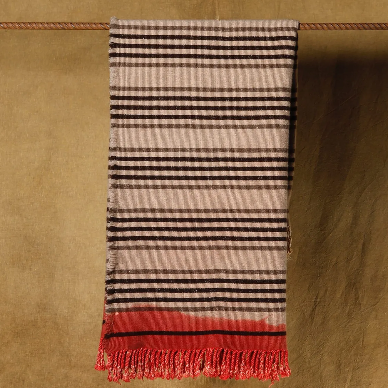 The House of Lyria Coperta Formia a righe policrome in cashmere e seta