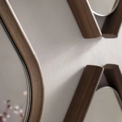 Morica Design Coppia di specchi in legno Eye Bis con cornice in legno massiccio di noce