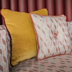 l'Opificio Cuscino Carrè Rosa in tessuto jacquard TALIA