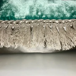 Anna Paola Cibin Cuscino con fiori grigi