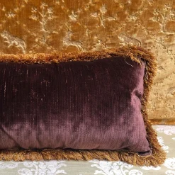 Tessitura Bevilacqua Cuscino in velluto tartaruga fatto a mano con rifiniture in marabù