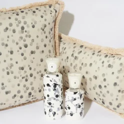 Carola fra i Trulli Cuscino piccolo con frange bianche e nere