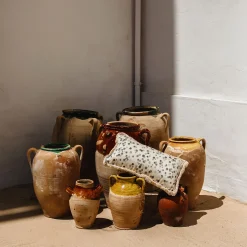 Carola fra i Trulli Cuscino piccolo con frange bianche e nere