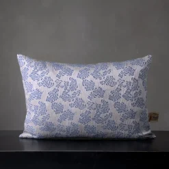 The House of Lyria Cuscino rettangolare in jacquard blu e argentato con motivo floreale Murcia