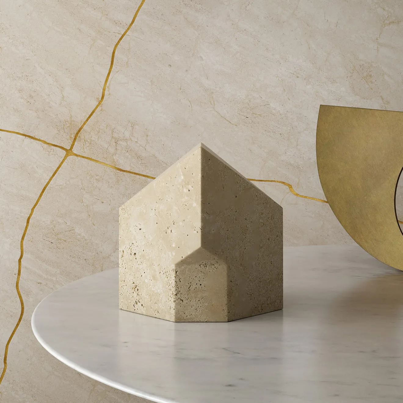 Salvatori La scultura in travertino Petra di Patricia Urquiol di Village-Kore