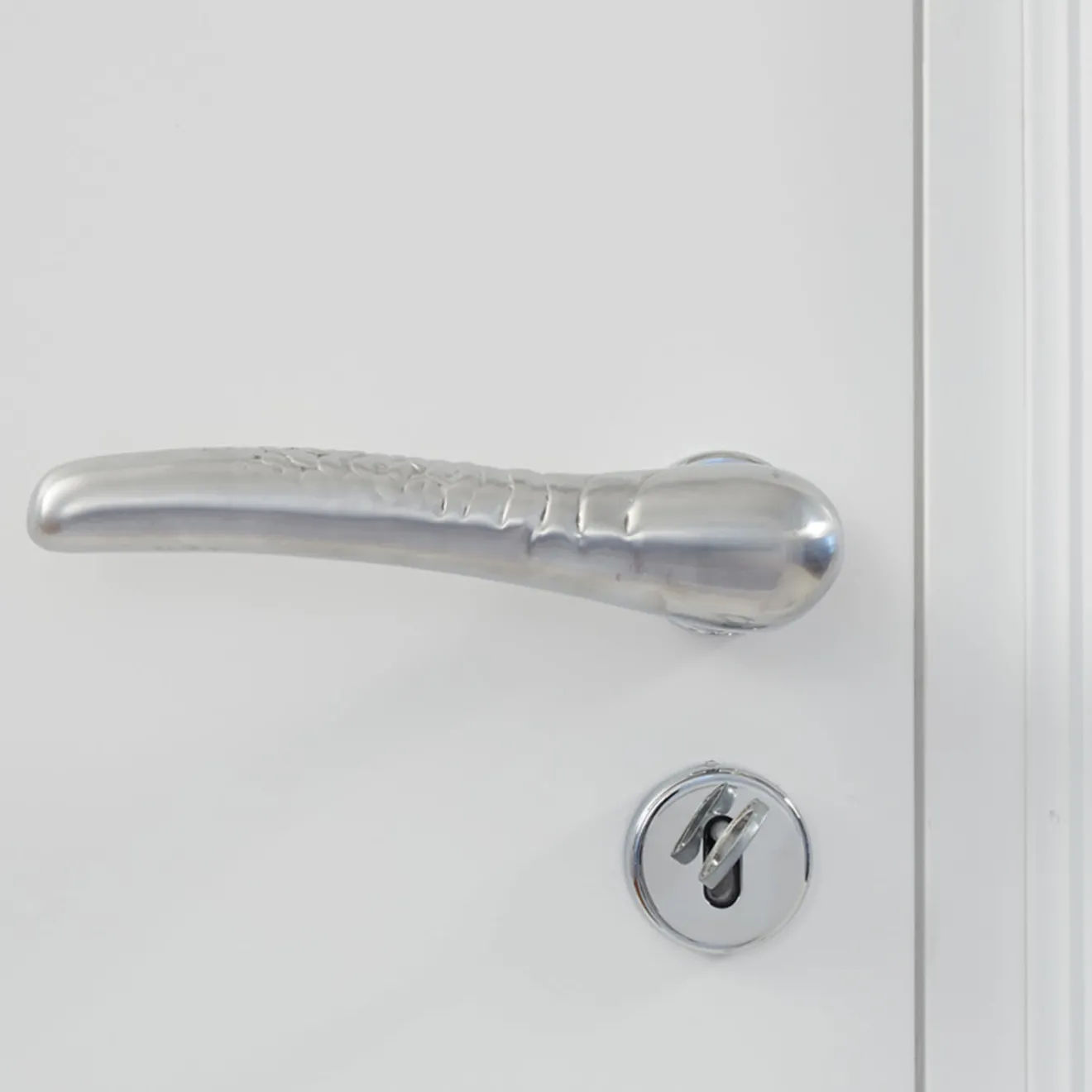 NIVA Design Maniglia in alluminio Scaglie di Nicole Valenti