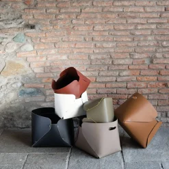 StudioNudo Overlaps Cesta regular in cuoio nera