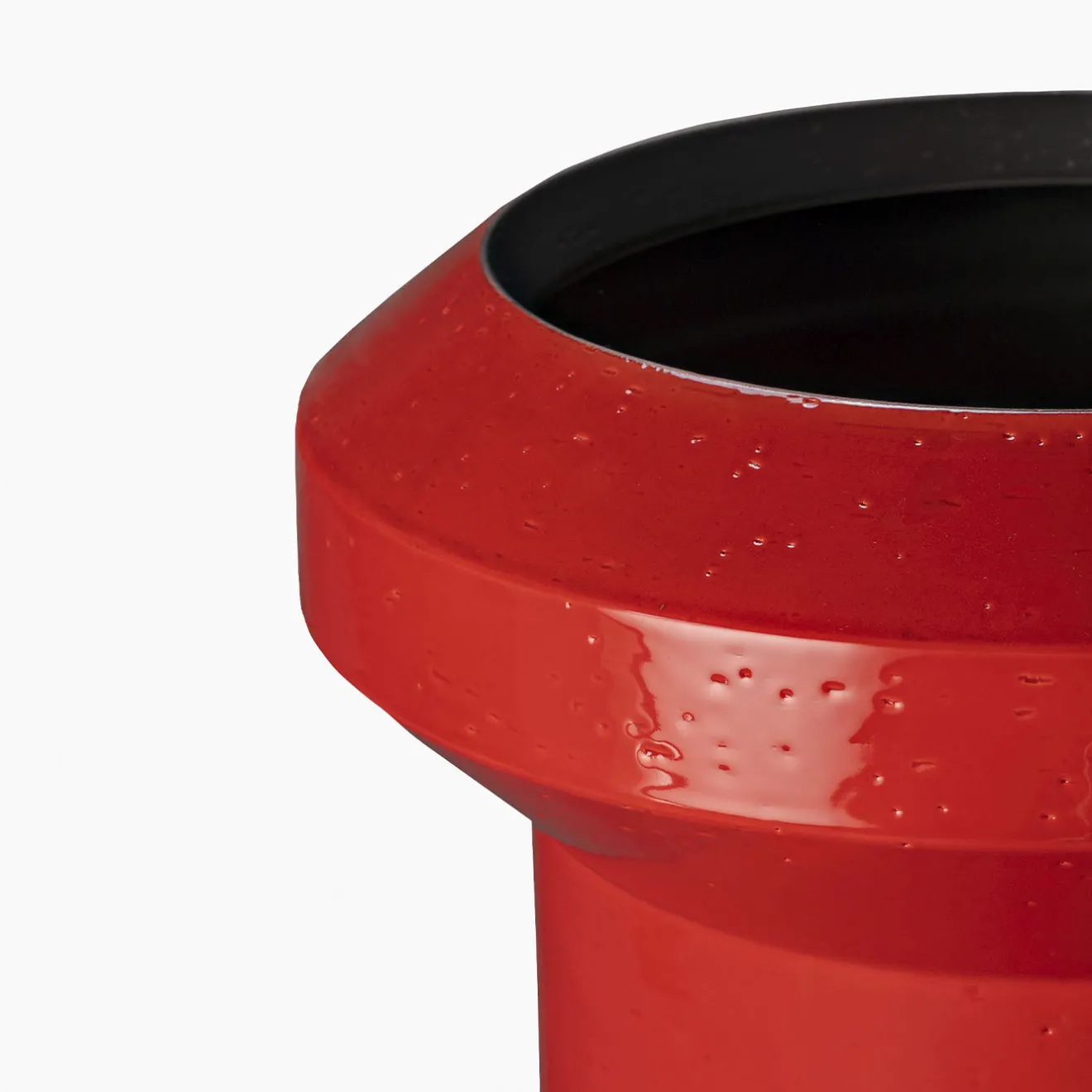 Bitossi Ceramiche Piccolo centrotavola rosso di Arik Levy George