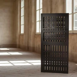 Splot Design Scultura da parete Scutum Black Abatellis