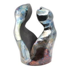 Design Center 1991 Scultura decorativa Intesa in ceramica di Nino Basso