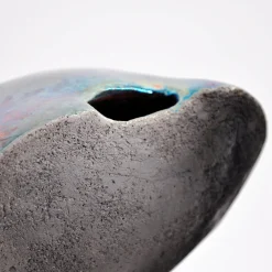 Design Center 1991 Scultura decorativa Intesa in ceramica di Nino Basso