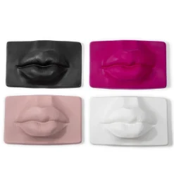 Stefania Boemi Scultura di labbra di pirata