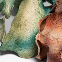 Bosa Scultura in ceramica verde Courmayeur di Assia Karaguiozova