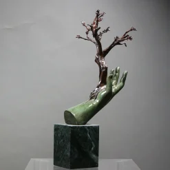 Fonderia Artistica Ruocco Scultura Mano Albero in bronzo