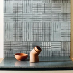 Ninefifty Set di 44 piastrelle grigie Righe di Margherita Rui