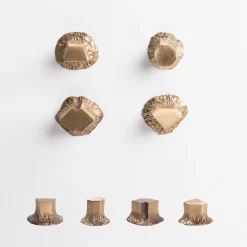 NIVA Design Set di 4 pomelli in ottone per porte Solido #2 di Nicole Valenti