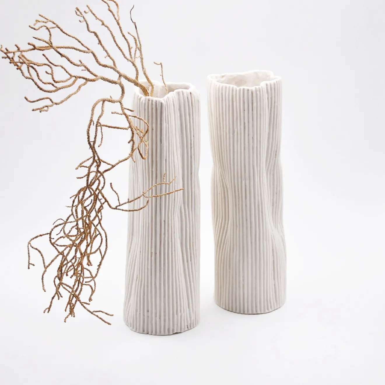 Design Center 1991 Set di 2 vasi decorativi "Paesaggio 19 #2" di Nino Basso bianchi