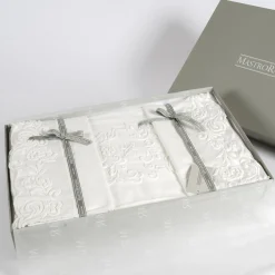 Mastro Raphael Set di lenzuola e due federe ricamate in avorio Dune Merveille