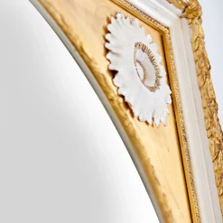 Caiafa Specchio da parete dorato con girasoli in porcellana di Capodimonte e dettagli in oro