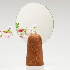 Keep Life Specchio da tavolo Almond di Dudesign