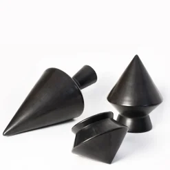 Studio Lievito Specchio da tavolo Nero 52 bucchero di e Maddalena Vantaggi