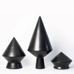 Studio Lievito Specchio da tavolo Nero 52 bucchero di e Maddalena Vantaggi