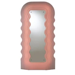 Poltronova Specchio e lampada da terra Ultrafragola di Ettore Sottsass