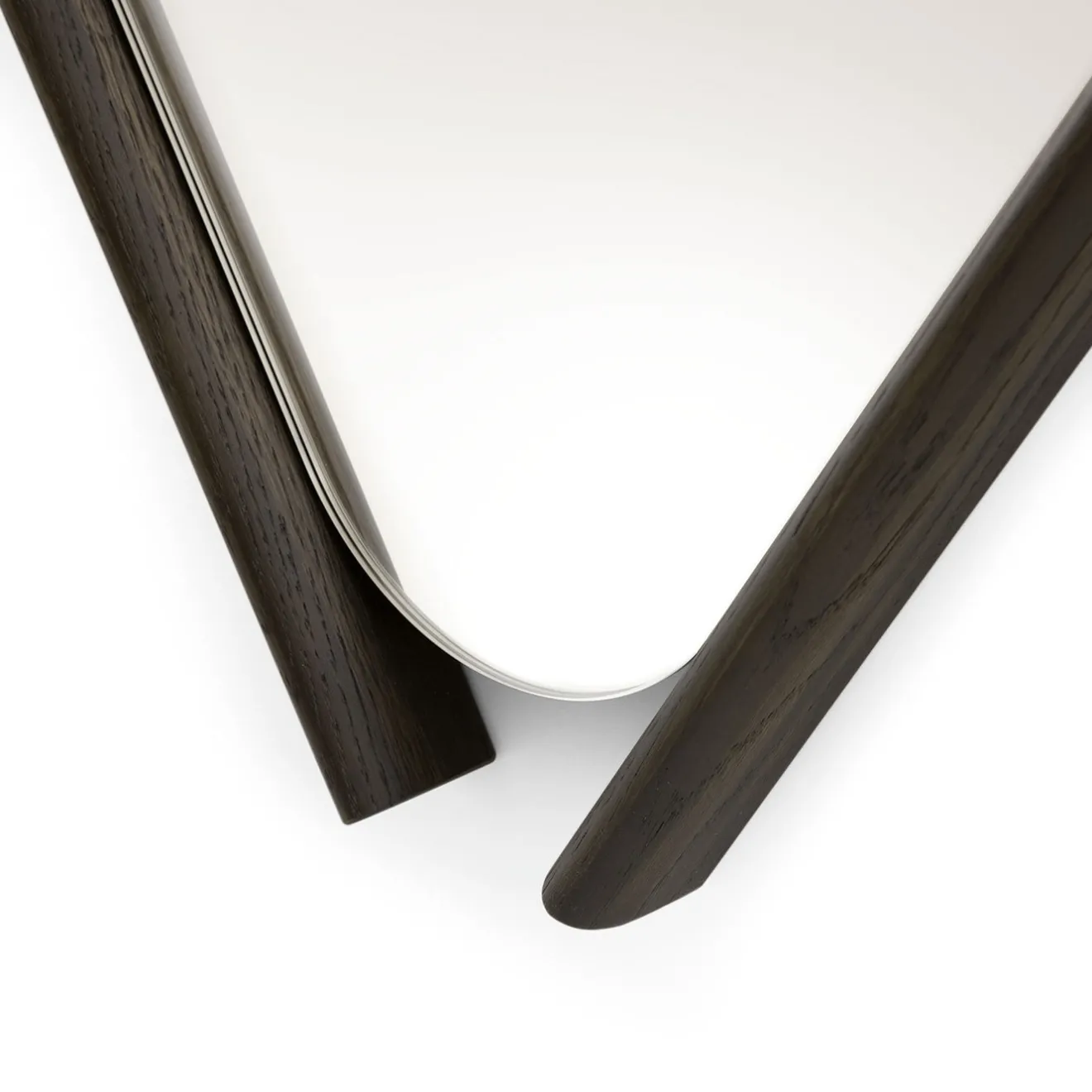 Morica Design Specchio medio Wood Eye con cornice in rovere massiccio