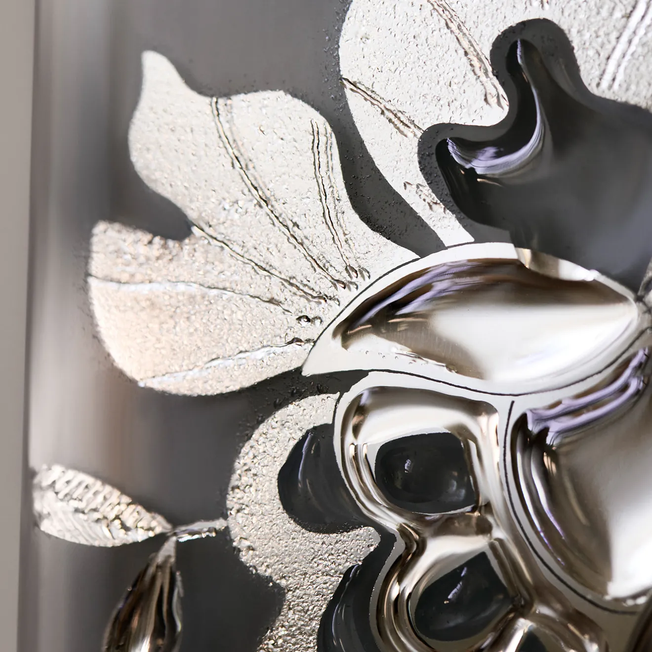 Melting Mirrors Specchio rettangolare da parete Lysiane argento