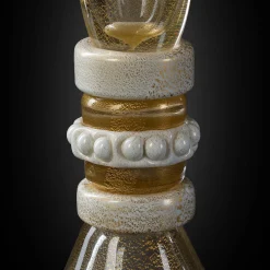 Officine di Murano 1295 Stmat Vaso con piede in oro e bianco 24 carati con coperchio