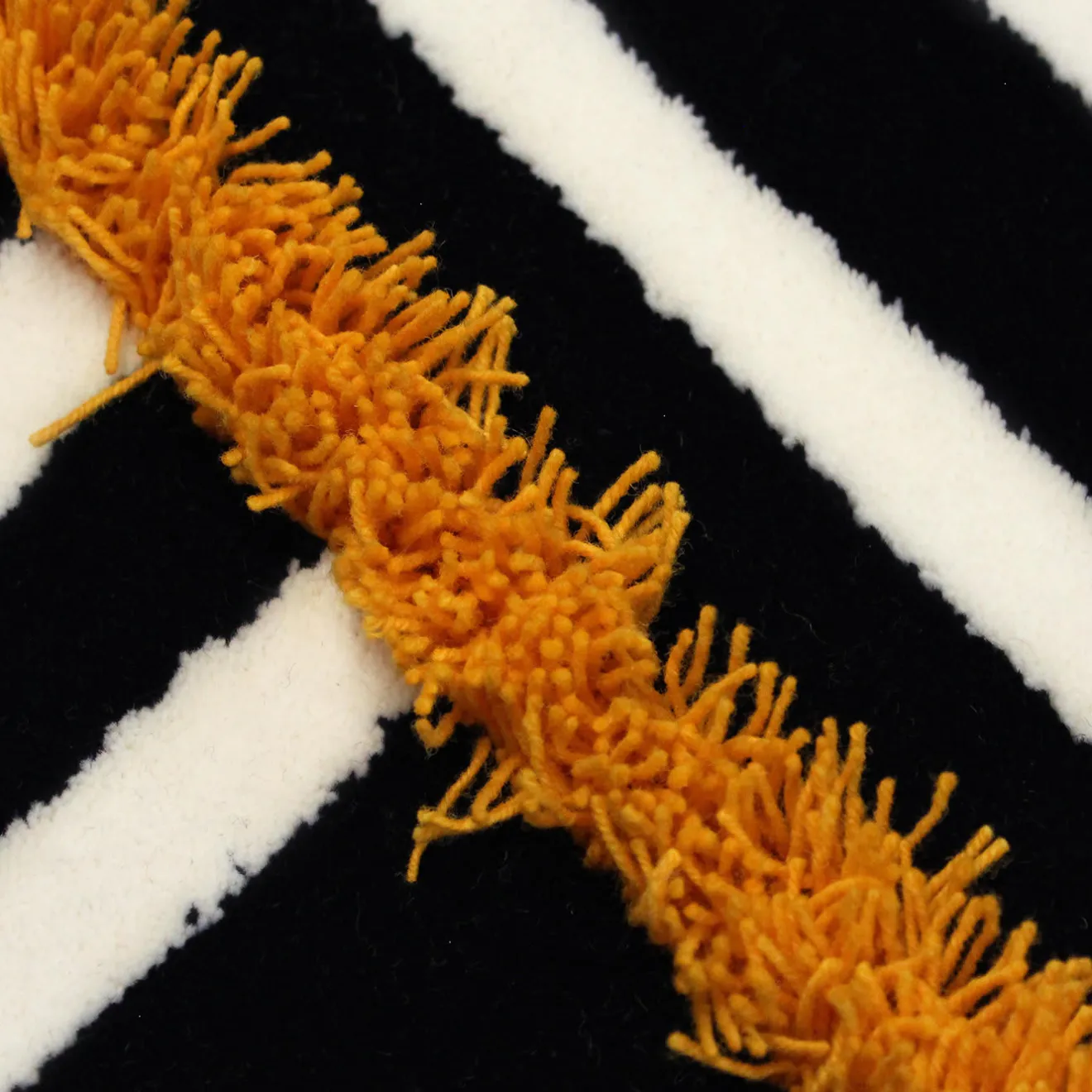 Carpet Edition Tappeto Memby Yellow di Roberta Mari e Silvia Pio