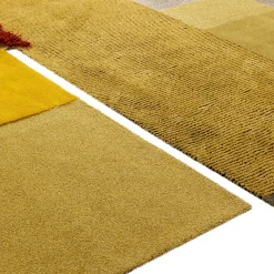 Carpet Edition Tappeto Selce #1 Marcasite Yellow di Studio Salaris