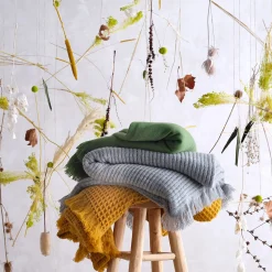 San Patrignano Terramadre Gerbera Coperta di cashmere grigia