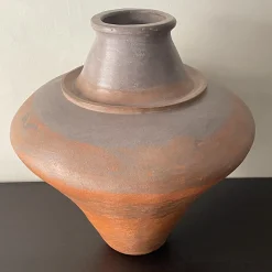 Pottery Roma Vaso decorativo in gres rosso e nero n.88