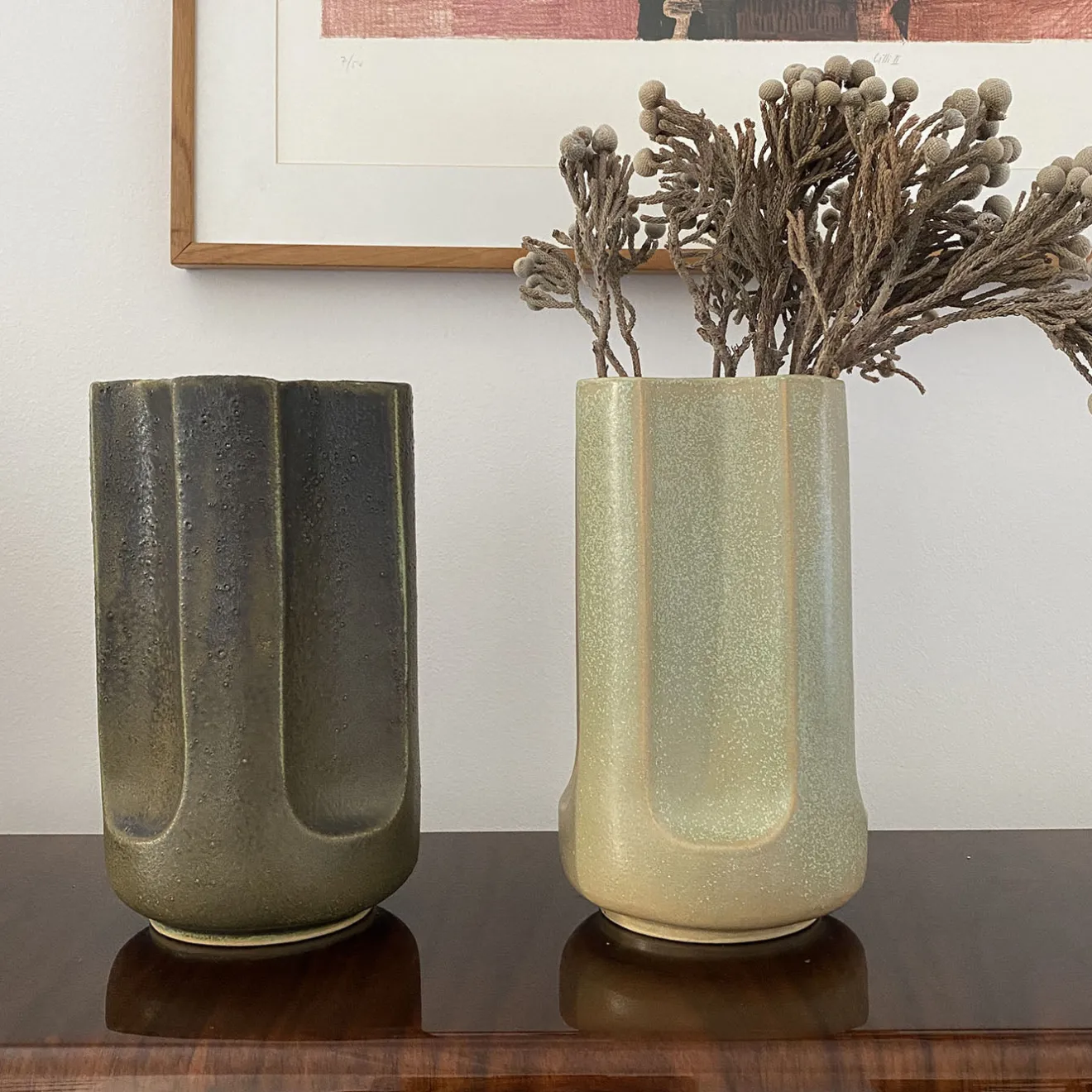 mg12 by Monica Geronimi Vaso Giuseppe Musgo in ceramica smaltata grigia