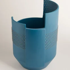 Nuove Forme Vaso Hugo Petrol Blue di Simona Cardinetti