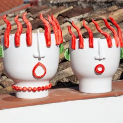 Patrizia Italiano Venditore ambulante di peperoni Ifigenia Vaso con testa di peperone